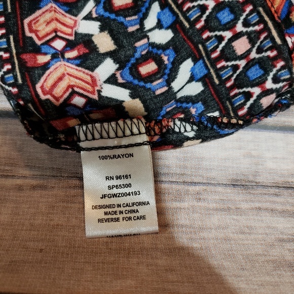 Tribal Pattern Dress - Picture 3 of 3